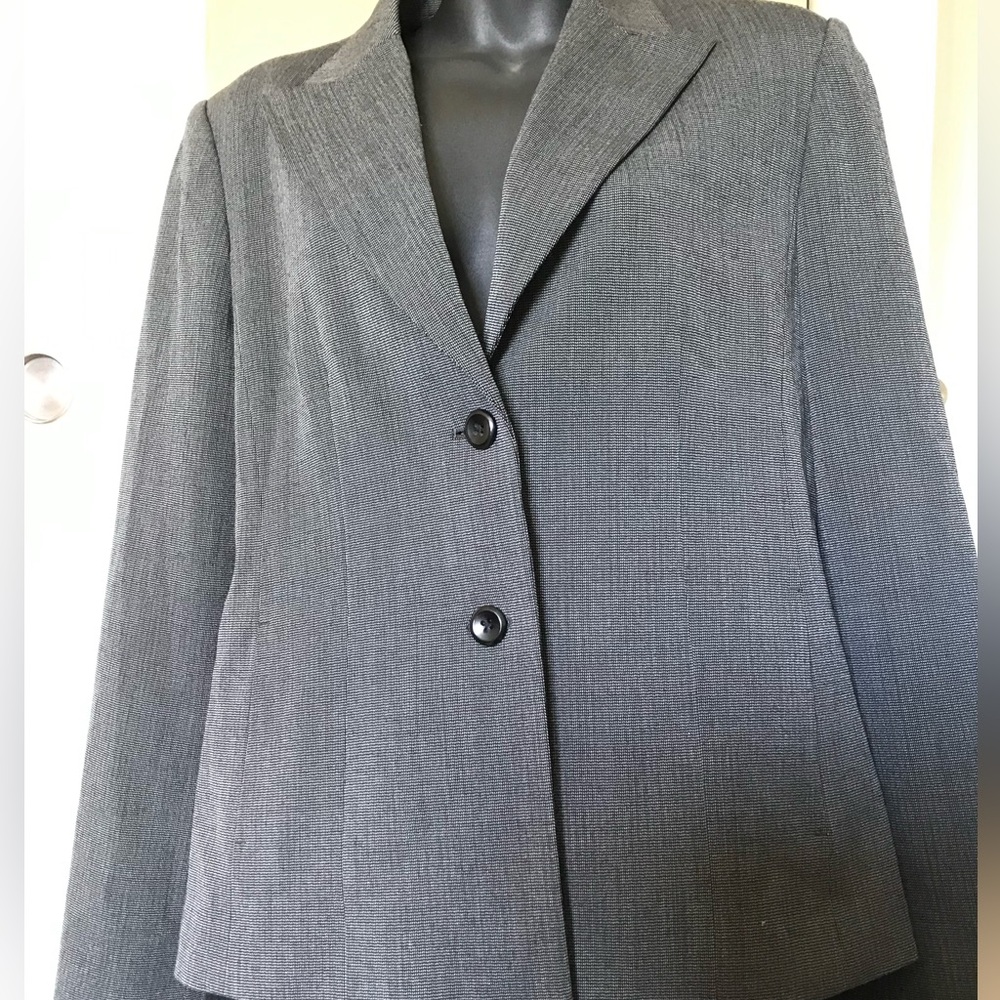 Apt. 9 gray blazer